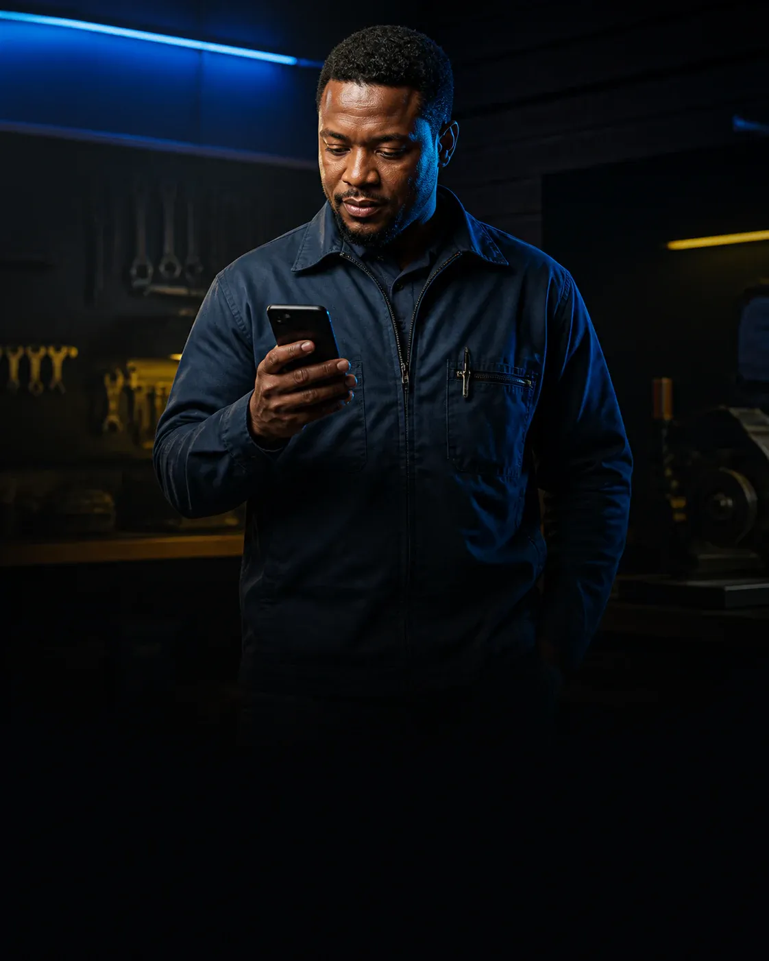 A business owner sending a project enquiry from his phone